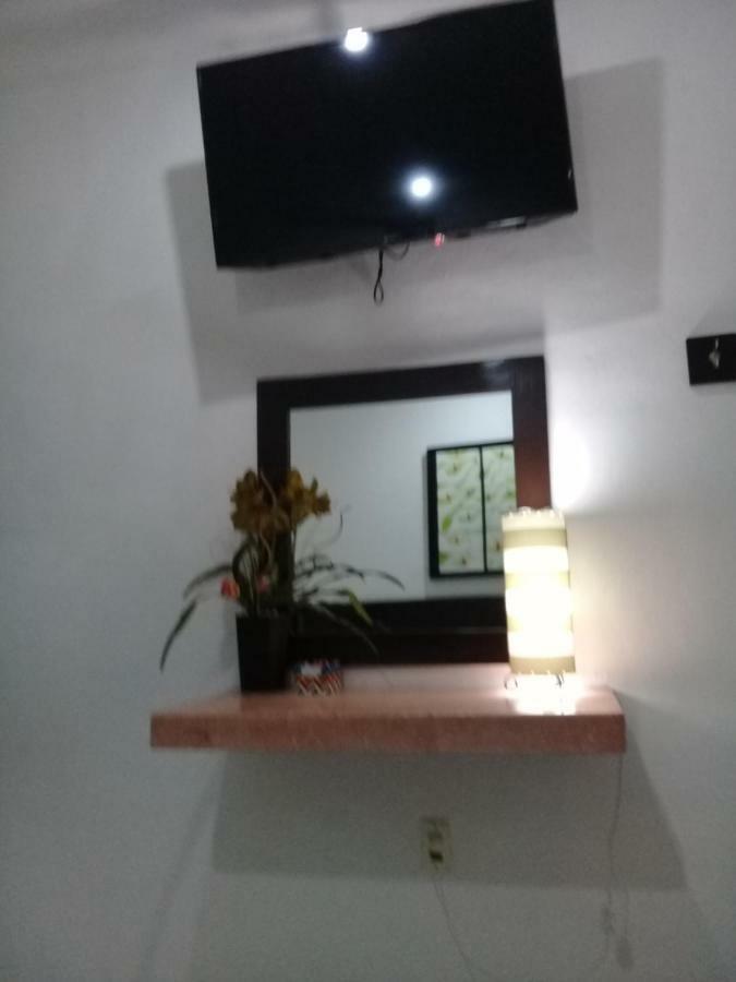 Hotel 41 Valladolid バリャドリッド エクステリア 写真